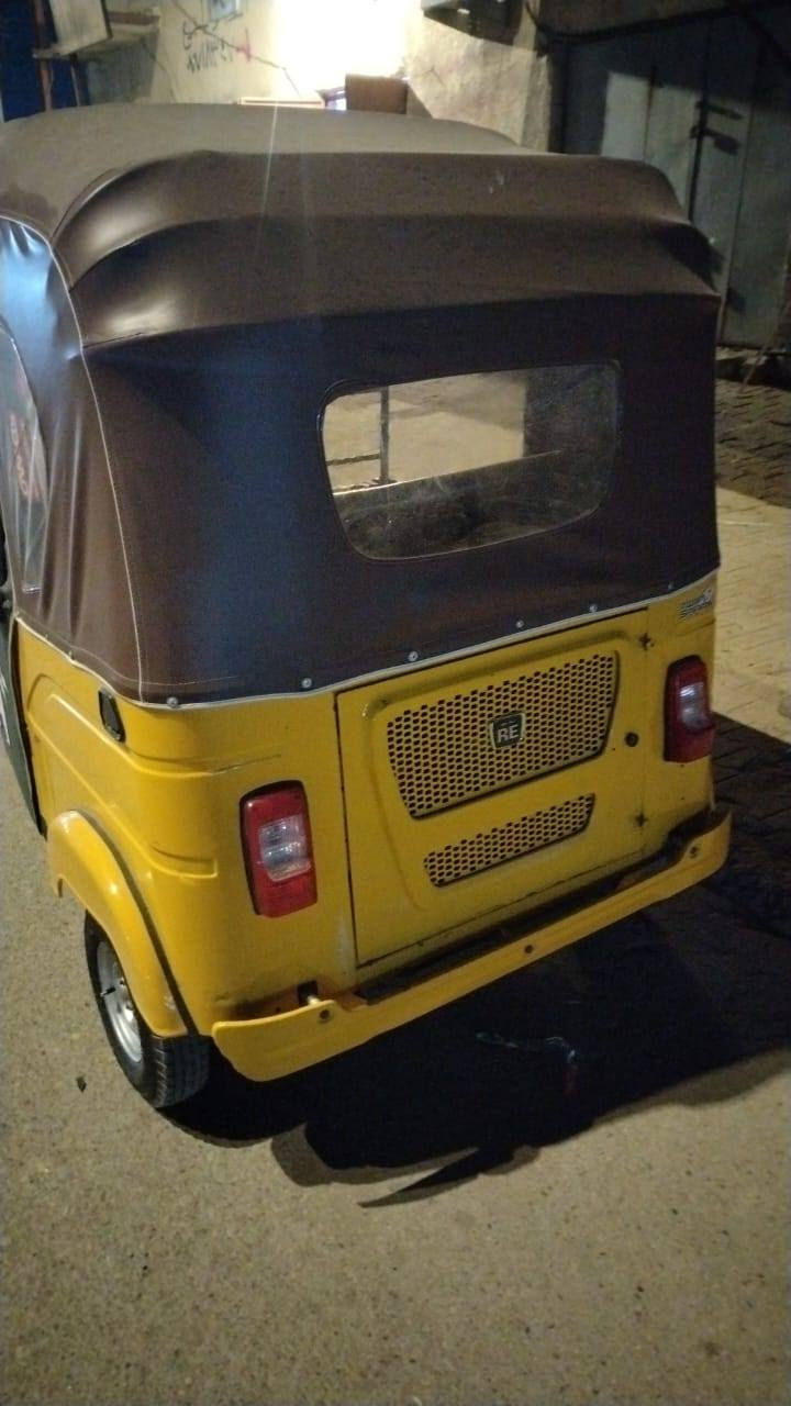 سلام عليكم شباب تكتك للبيع موديل 2021 اوراق *********** مامتواجد خاص
