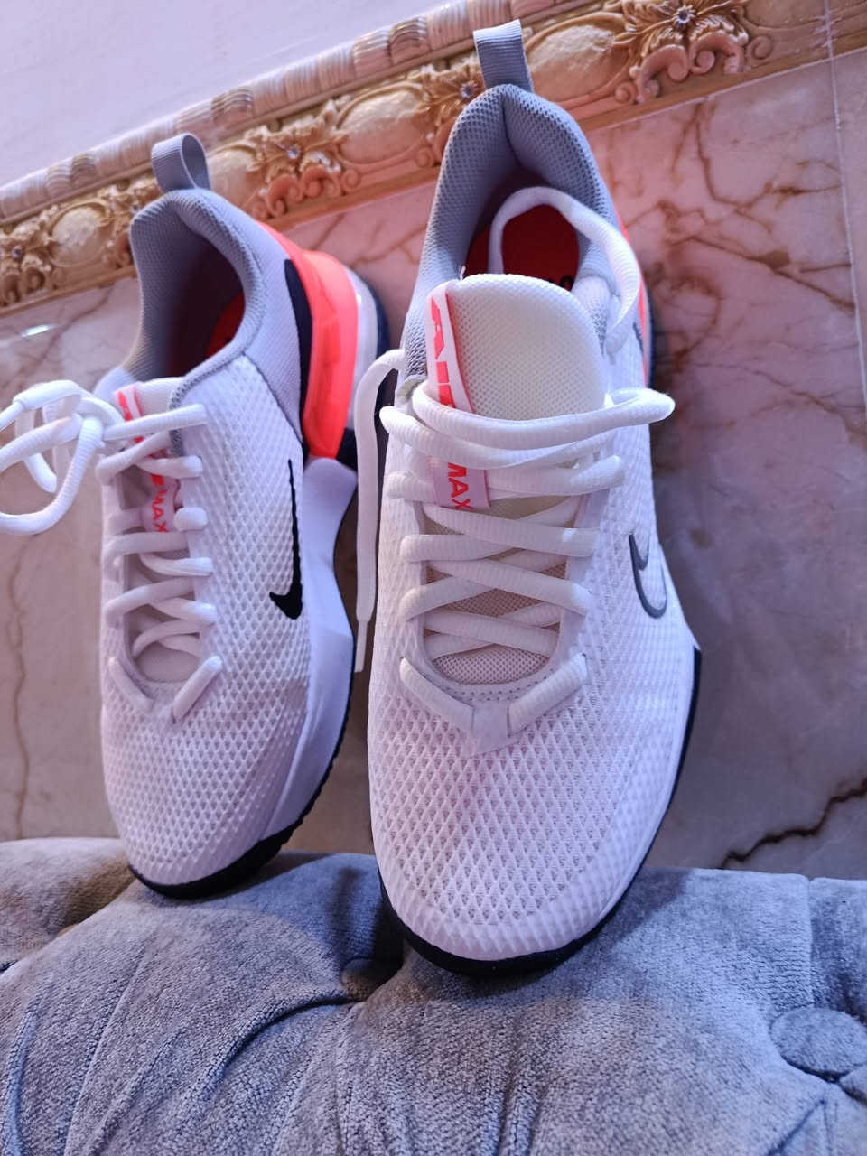 حذاء أرامكس قياس 42 أوروبي شرط ماركة مجديد اشتريدو من المانيا 90يورو السعر 100 دولار   تقليد


**إذا كنت صاحب هذا الإعلان وتريد حذفه لأي سبب، رجاءا أرسل رسالة إلى الدعم الفني**