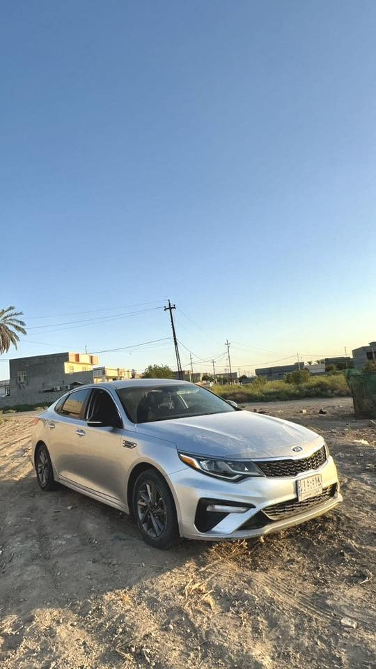 اوبتيما 2019  مواصفات fe حادثها مثل ماموضح بالصورة  مبدل باب بلادي نفس اللون مطابق رقم ديالى مكان السيارة بعقوبة السيارة نظيفة  مابيها اي نقص او ملاحظة    
***********
