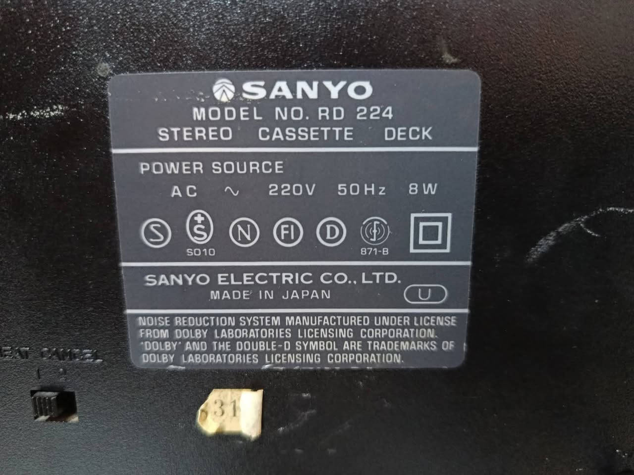 السلام عليكم
للبيع: سستم SANYO ياباني أصلي 
نضيف جداً وبحالة ممتازة
حجم لارج – صوت قوي وواضح
أمبلي فاير + دك مسجل
 كهرباء 220
ما داخل تصليح – كلشي شغال تمام
للاستفسار: خاص


**إذا كنت صاحب هذا الإعلان وتريد حذفه لأي سبب، رجاءا أرسل رسالة إلى الدعم الفني**