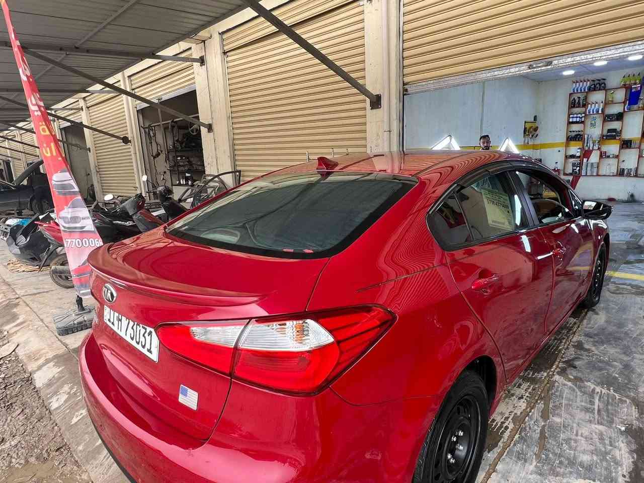 السلام عليكم فورتي ٢٠١٥ كاملة من كلشي 
سنوية ورقم جديد بأسمي 
ماشية ١٠٠ الف 
السيارة ليبل واحد 
فقط القمارة مصبوغة 
محرك ١٨٠٠ دوش خير من الله
سيارة مال جناي متصرف عليهه الف كبل للشارع السونار مرفق بالصور
السعر /110 وبيهه مجال 
مكان السيارة /ديالى-بعقوبة
هاتف ‭0771 324 7020‬
