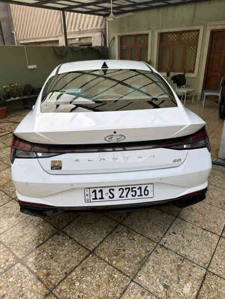 النترا للبيع موديل 2023 خليجي بانزين فقط فول مواصفات 1/1 مكينه 2000 بصمه فتحه ماخذيهه زيرو على ادينه من الشركه حاليا ماشيه 8 الاف بعدهه بلزكات الشركه اول مااخذتهه خلفت الارضيه والكشنات جلد بأسمي هزه وارقام جديده تحويل ثاني يوم مكفوله من الصبغ والتبديل بيهه شخط بالباب وبارد 3 اصابع فقط مكان السياره بغداد 
السعر/185$ وبيهه مجال بسيط 
للاستفسار/***********
