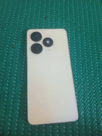 تكنو سبارك • بالكرتون • مقفل شريحة