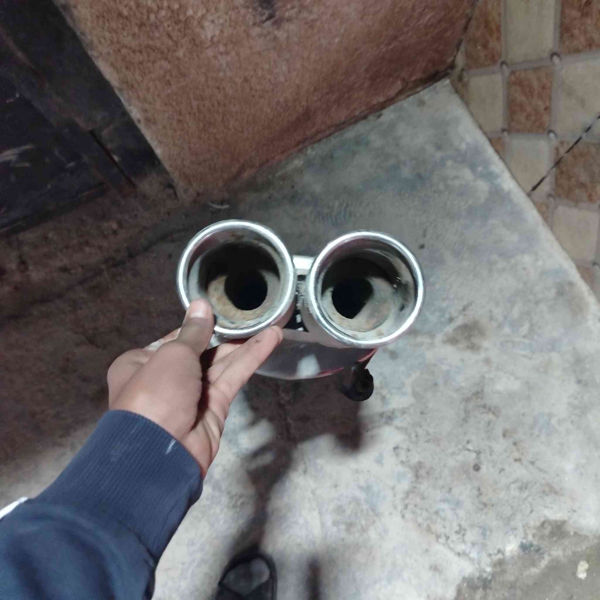 سلام عليكم صالنصه مال بيم دبليو لبيع عنوان البصره محكمه الكزيزه ***********
