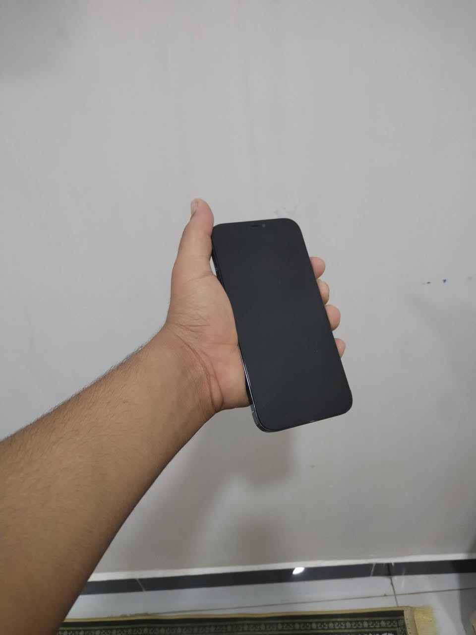 ايفون 12 برو ماكس ذكره 256 نموذج ام بطاريه ٧٣ اصرفه حلو دبل خططط خطين جهاز فقط شخط بيه بل شاشه مامثر ومامبين كلش جهاز كمراته فول مبدال شاشه اصليه فقط السعر 275 مكان نجف كوفه ***********
