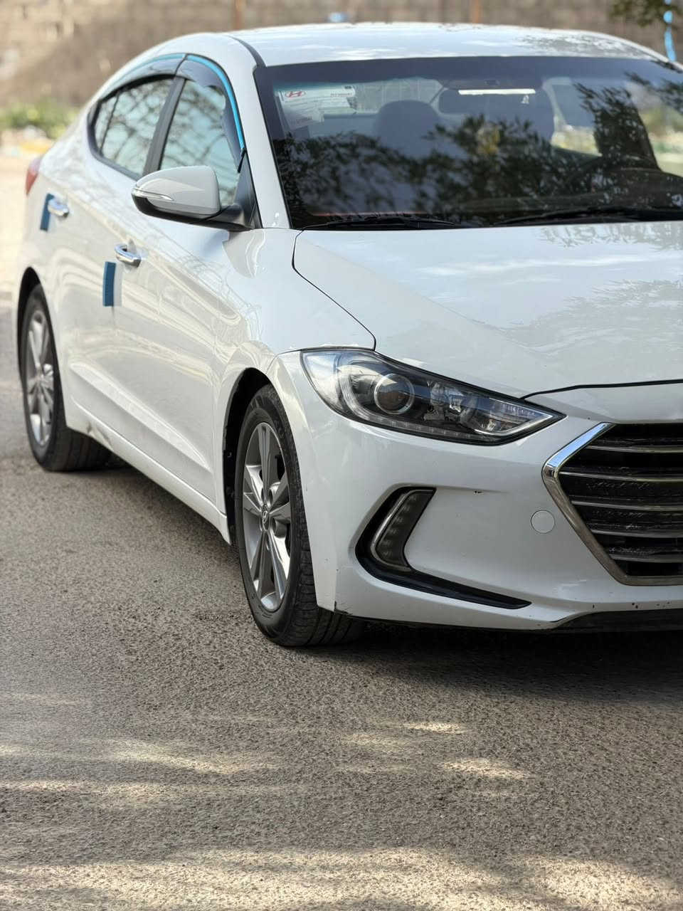 سلام عليكم ؟ بيع مستعجل
النترا   Elantra  2018 

السعر :114 $ وبيه مجاااال 

اتصااال :***********

سياره حادثه كلش بسيط بس اللنيد ؟ 
بيهه بارد شي بسيط جاملغ الخلفي 

ماشيه 88 mi 

محرك 2000 دوش

تخم تاير صدر حداديه كله جديد✅
فول مواصفات " 
مكينه 2000 دوش 
شفتات ستيرن
كشنات تدفئه 
صلانصه رياضي
لد نهاري.
بجم زنون زرع عدسه اصلي 
 ونضام ترحيب زنون
سستم صوت
شاشه كبيره 
كامره خلفيه 
اشاير مري شفط.
مخارج عدد ٢ USB. 
مو درايف .. 
تحكم ستيرن جهتين. 
اربعه دسك.
نظام سبورت.
ويل 16 كروم
حساسات امامي و خلفي 

بغداد
