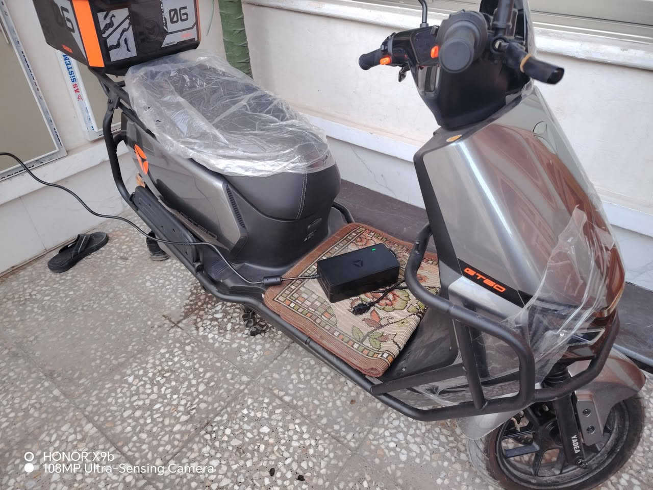 سلام عليكم دراجة شحن للبيع استعمال شهر  السعر خاص والشراي يجي خاص وهاذه رقمي *********** تواصل واتساب ومازنجر
