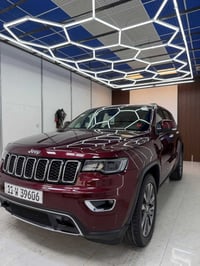 للبيع : جيب 2018 خليجي  الفئة: لمتدد بلاص   سياره ماشيه: 41m  المواصفا...