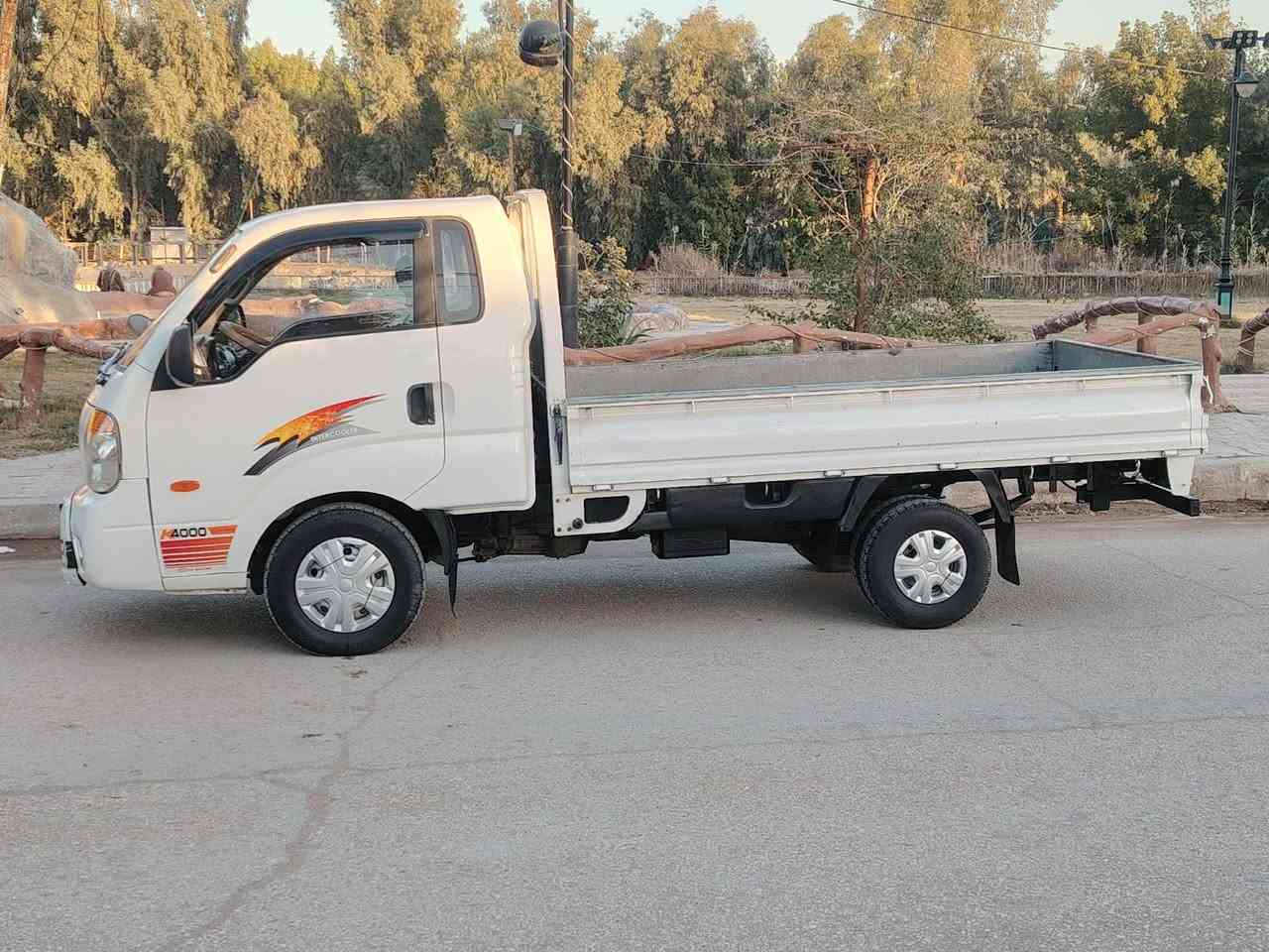 السلام عليكم كيه بنكو 2008مكفوله من الضربه والتبديل سياره حلوه مال جناي جاهزه برغي ماعايزه تبريد ثلج رقمه نجف سنويه مجدده 28مشروع وطني السعر 78وبيها مجال الاتصال على الرقم *********** مكاني نجف
