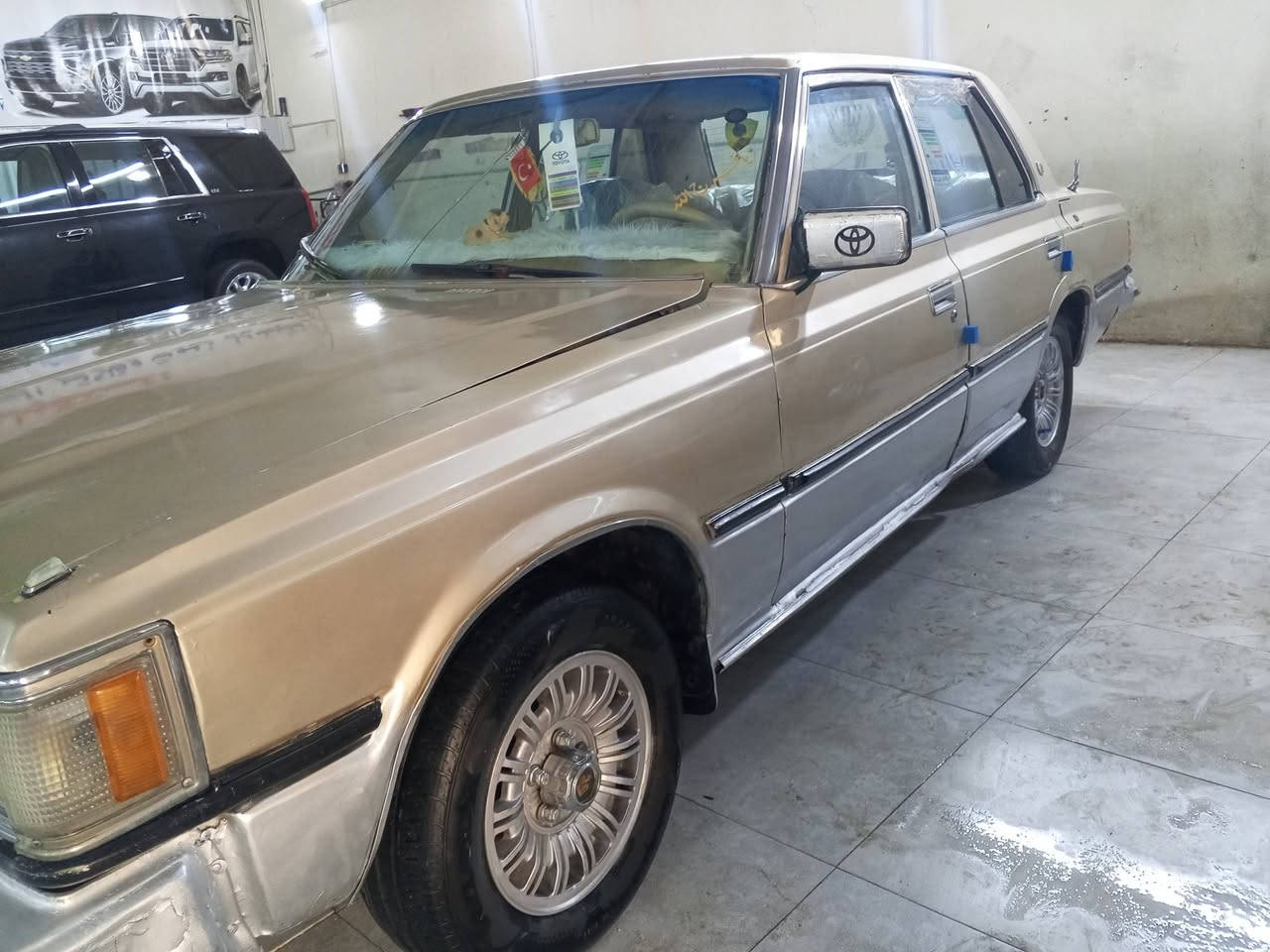 السلام عليكم سوبر موديل 83 مكفوله من الكص والنقل والضربه القويه والعيب الشرعي مكينه وكير ثنين ونص ديلكو كفاله حداديه جديده تخم تاير جديد كهربائيات شغاله اكسل بور باتري كله جديد رقم نكليزي واسط سنويه ل 26 راعيه موجود تحويل شوكت ماتريد مكاني ناصرية مركز #السعر 23 وبيها مجال اتصال ***********
