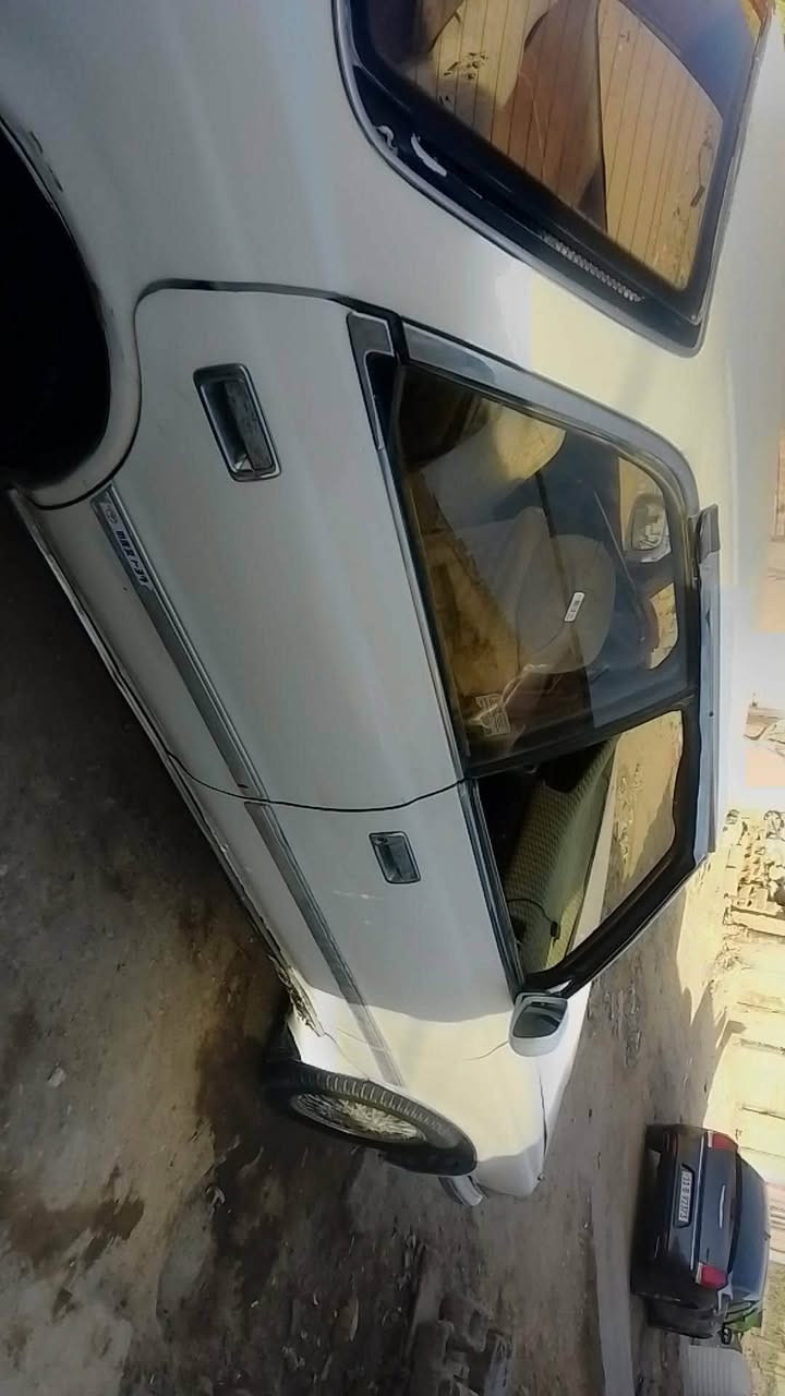 السلام عليكم
سيارة للبيع مارك موديل 91 السنوية مستمرة لغاية2027  
السعر: 32وبيها مجال 
العنوان: ناصريه /مركز
الرقم: ***********
