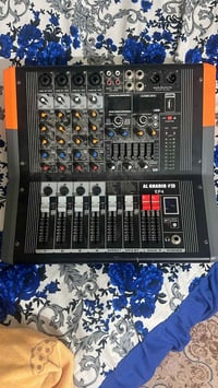 سماعات ٤ قطع • استعمال قليل • بصرة