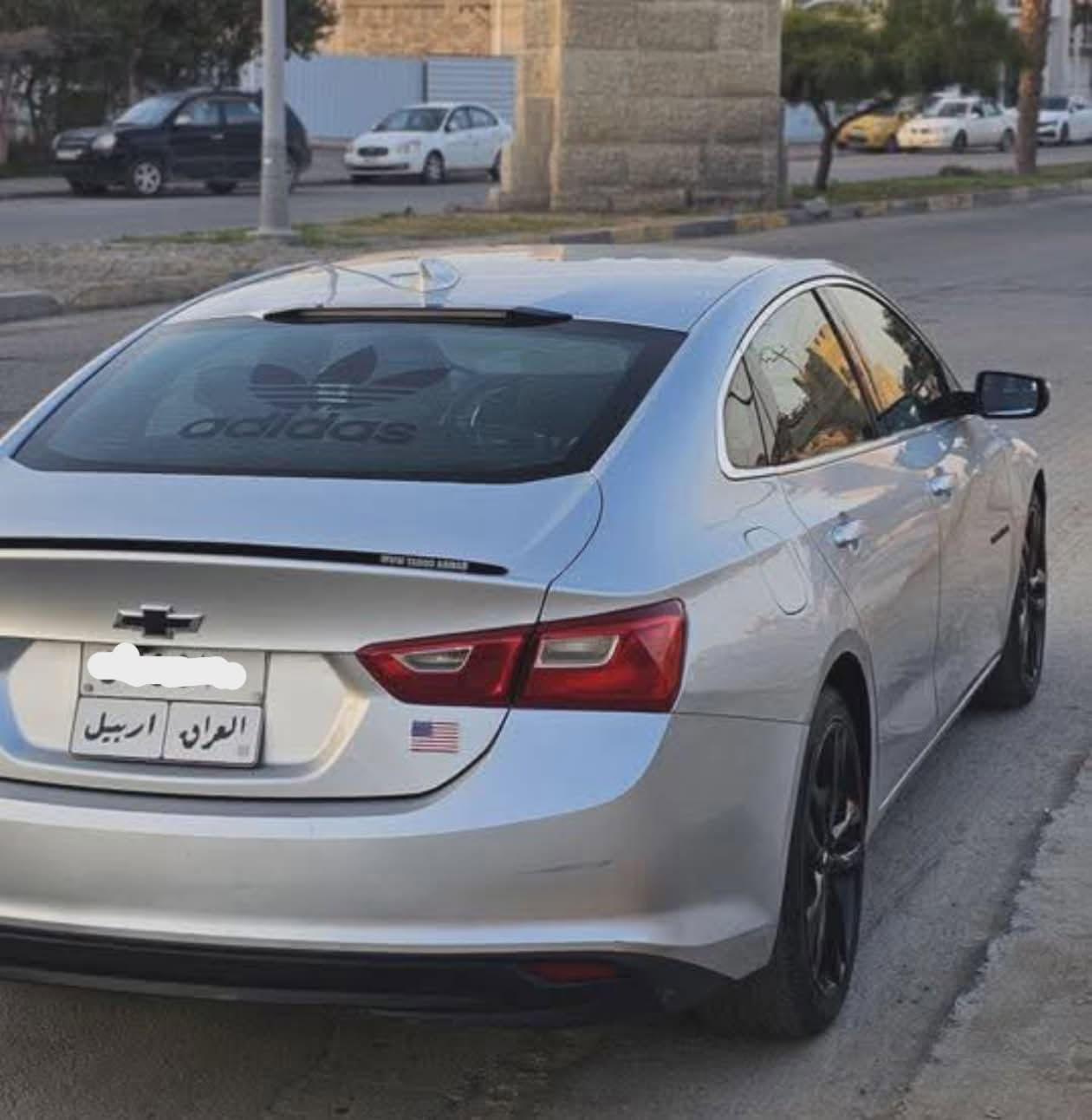 ماليبو ٢٠١٨ 
للبيع
صبغ البوند فقط. 
بدون دواخل
محرك وكير جديد بشرط
السعر 102$
مكان السياره موصل 
للاستفسار
***********
***********
يوجد بيع وشراء السيارات المتضررة والجديدة داخل هذه
الصفحة
نستقبل عروضكم لبيع السيارات فقط من الشرعي نحن غير مسؤولين عن أي اختلاف بين الطرفين من تحويل + تِجيك السيارة عند السونار الي ما يفحص عند السونار ويأخذ ثقة من صاحبها أو يأخذ كلام يتحمل المسؤولية
 لكون فحص السيارة عند السونار ( 15 الف)
             (( نحن فقط دلالية  ))
((( يكون الاتفاق بين البائع والمشتري فقط)))
