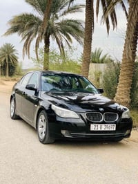 BMW/e60  موديل 2009 بدون حادث  مصبوغة عام صبغة درجة اولى على ايدي نوزل...