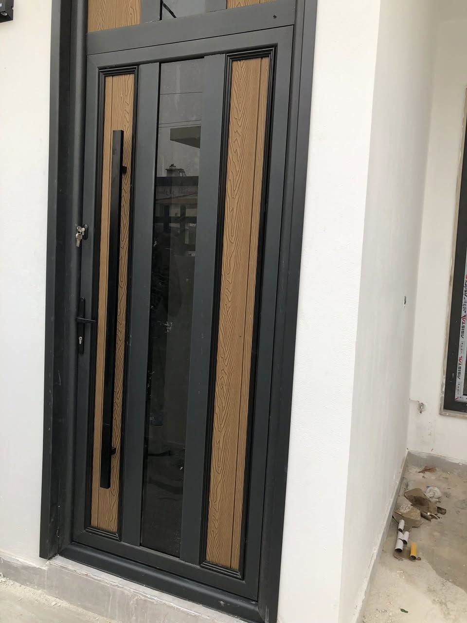 سلام عليكم معمل المنيوم الصناعات ابواب شبابيك سلايت تركيا مجيع مقطع وا PVC بي سعره منسب تجميع كافت محافظة رقم هاتف (***********)
