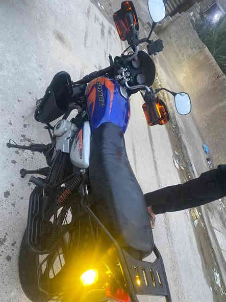 سلام عليكم  بوكسر البيع 2023
اوراق مو رقم عنوان بغداد البياع 
نضيف كلش او حلوه. 
(‏‪***********‬‏ )
