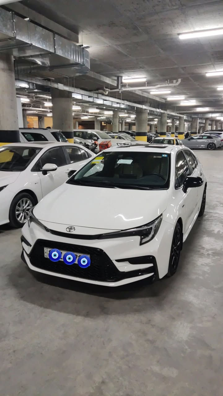 ✨🚘 السلام عليكم تويوتا كورولا سبورت 2025 – فئة البلاك إدشن البلادي الأصلي! 🚘✨ماشي14الف

⚡ مواصفات خيالية بانتظارك: ⚡
☀️ فتحة سقف سلايد
🔑 بصمة + دخول ذكي
♨️ مقاعد جلد أصلي + مقعد كهربائي+داخل احمر 
🧠 رادار + تحديد مسار + قيادة شبه ذاتية
✨ هاند بريك كهربائي + لايت زينون فاخر
⚫ جناح أسود + مرايا سودة + شعارات سوداء
🖤 ويل كب أسود + علامة خلفية سوداء أنيقة
📸 شاشة وسطية متطورة + كاميرا دوارة + عداد ديجيتال كامل
⚙️ تحكم مقود جانبين + درايف مود + أوتو هولد
🛡️ فل سيستم إيرباك + مانع تصادم 
💵 السعر 25مليون ونص وبيه مجال للشراي 

تليفون ***********
