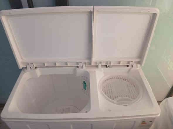 السلام عليكم 
غسالات هيتاشي جديد ضمان سنه حجم ٣٨ سعر ١٦٥ نهايته مكان بعقوبه شارع تحرير بهرز مجاور قاعات بيانو مقابيل مستشفى الحياه استفسار *********** يوجد خدمه توصيل
