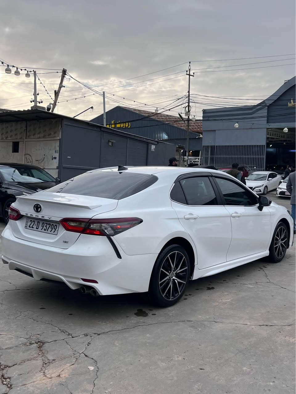 تويتا كامري مودل 2022 سياركه بي ژوري بي ئيرباگ نوي نويه هه مو شتي به شه رت نيو چاملغ پشته وه سبوخه هاتا بلي جوان بي كيشه 84 هه زار رويه
سعري:212$ وه ره قه 

رقم ساحيبي:*********** أربيل, العراق
