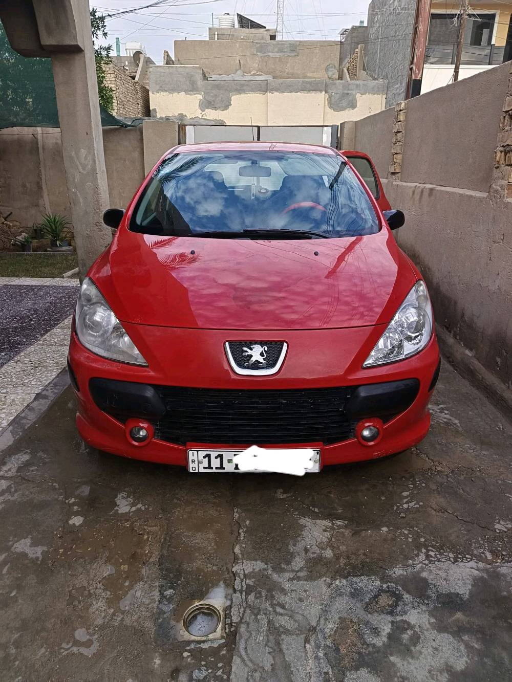 بيجو 307 فرنسي موديل 2006
كير اتوماتيك ومحرك مكفولات تبريدها شغال التدفئة ايضا حداديه نص عمر يرادله تبديل بس يمشي عارضها للبيع فقط بسمي تحويل مباشر شرط رقم بغداد دولي كشرها مكفول شاشه وكامره وبعد مواصفات بيها باتري +نوزالات+ بلكات+ فيت بم +مجول+ دسكات امامي+ فلنجات+ وبور ستيرن كلهن جدد مبدل يعني ادامة كامله مكان سيارة بغداد جسر ديالى القديم يم الزعفرانية عارضها 58 ورقة وبيها مجال قليل رقم *********** بي واتساب 