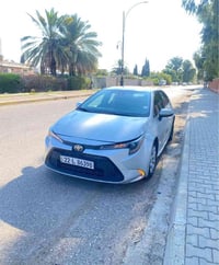 Corolla 22 LE بيها مكانات بارد جهة سكن بدون ايرباك ✅ ماشي 76mile 160$ ...