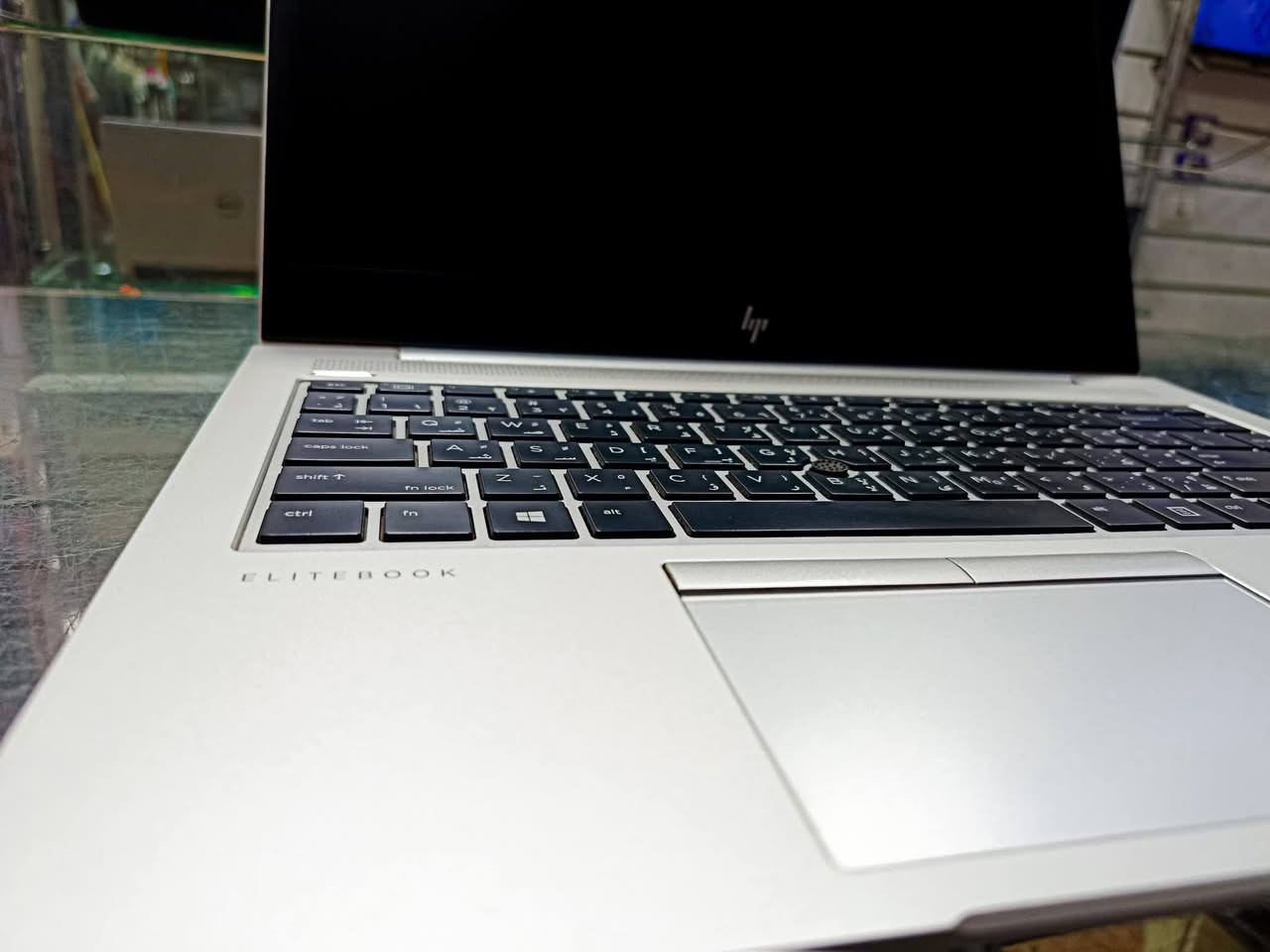 لابتوب HP نظيف للبيع
الموديل: HP EliteBook 840 G5

​المعالج (CPU): Intel Core i5-8350U

​الذاكرة العشوائية (RAM): 8GB DDR4

​الهارد (Storage): 256GB SSD NVMe

​كرت الشاشة (GPU): Intel UHD Graphics 620 (مدمج)

​الشاشة: 14 بوصة بدقة Full HD (1920 x 1080) IPS

​نظام التشغيل: Windows 11 Pro (64-bit)
الملحقات:شاحن أصلي من hp
النظافة: 95%

السعر 300الف

المكان:واسط

***********
