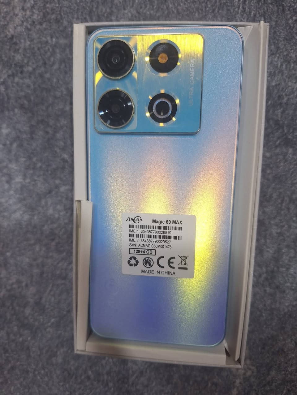 السلام عليكم طلعلي بالامزون شرط اصلي وكاله مو صيني نوع الجهاز ماجك 60 ماكس مفول مواصفات 
اعلى سعر ابيع للتذكير اصلي اصلي ذاكرة 128+4+20


**إذا كنت صاحب هذا الإعلان وتريد حذفه لأي سبب، رجاءا أرسل رسالة إلى الدعم الفني**