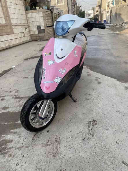 دراجه ماكس عدله120  خير من الله شلعه و معدل تشك الكاع  تجي تفحص و تقتنع و تاخذ السعر 600 وبيها مجال حك جيتك  دراجه نضيفه مكفوله ما مفتوحه بلاديه ٤٩ شراي راسلني مو شراي لا تراسلني .رقمي ‭٠٧٧٢ ٤٧٥ ٨٦٧٤‬ ومتواجد عل فيس همات.
