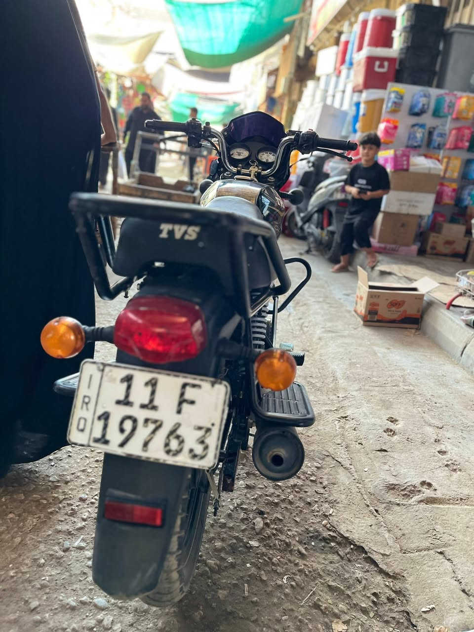 سلام عليكم اخوان دراجه TVSمديل 2023صار شهرين من مطلعها وكيلها نوار باقي التفاصيل خاص الرقم ***********
