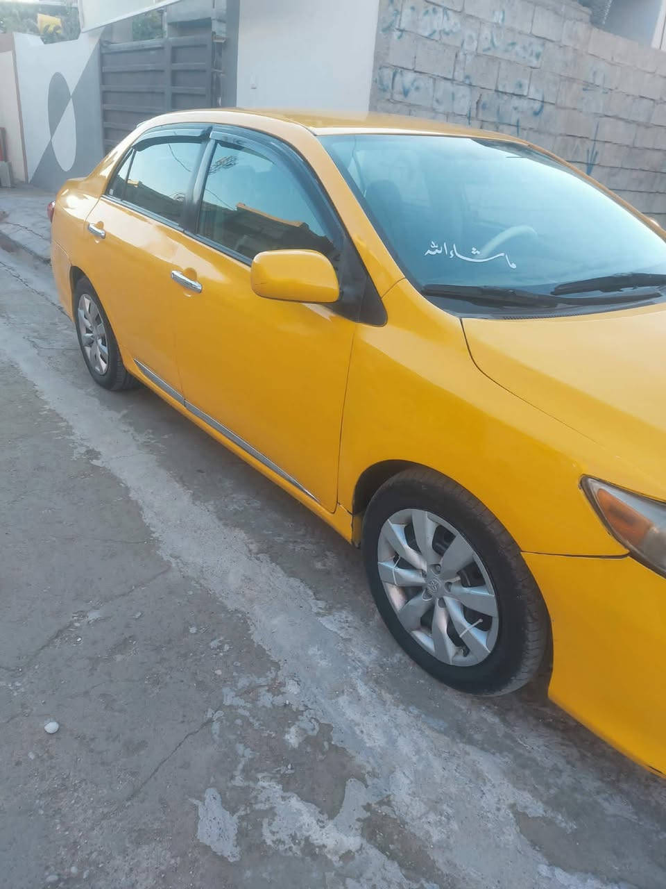 السلام عليكم كورله موديل 11 للبيع 
✔️مشروع وطني لحد ٢٠٢٧ ثاني يوم تحويل اول وكيل اني
⭕️تيارات جدد صاير اسبوع باتريد جديد ويا تاير شديت
↔️ضرره جاملغ سكن شي قليل عنده دواخل حيل قليل 
🔴منظومه تبريد جدد
🟢صدر امامي وخلف جديد صاير ٥ ايام دريم شافت ومشت كلها جديد
⚫️شرط محرك جديد صاير سنه شاده مال موديل19
🔵وكير بشرط
🟣تغليف سقف وكاعيةوكشنات سيارة جاهزه من كل نواحي ربع ماتصرف عليه 
💰سعره 120 بيها مجال قليل 
☎️***********
☎️***********
