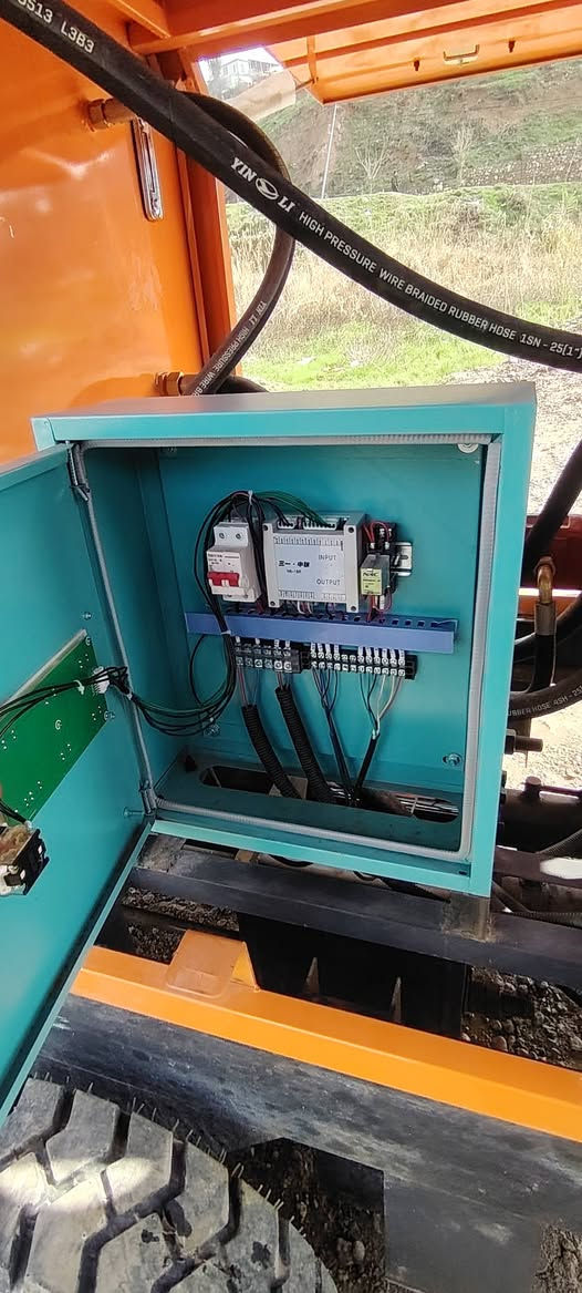 پةم بو فروتن. سفري شةريكة زور كةم ايشي كردية بوري تا 60 مةتر لةگةلة 5اينجة مةكينةي سوپةرة مرغوبة 6كاتژمير ايشي كردية اكر, نينوى


**إذا كنت صاحب هذا الإعلان وتريد حذفه لأي سبب، رجاءا أرسل رسالة إلى الدعم الفني**