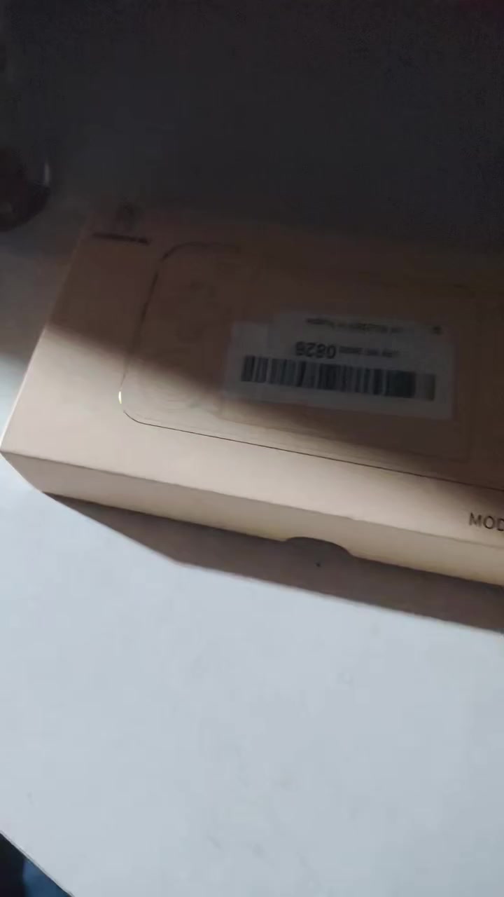 rg35xx h  مع متجر  منزله انا بيك تنزل منه اي لعبة تريد من داخل الجهاز


**إذا كنت صاحب هذا الإعلان وتريد حذفه لأي سبب، رجاءا أرسل رسالة إلى الدعم الفني**