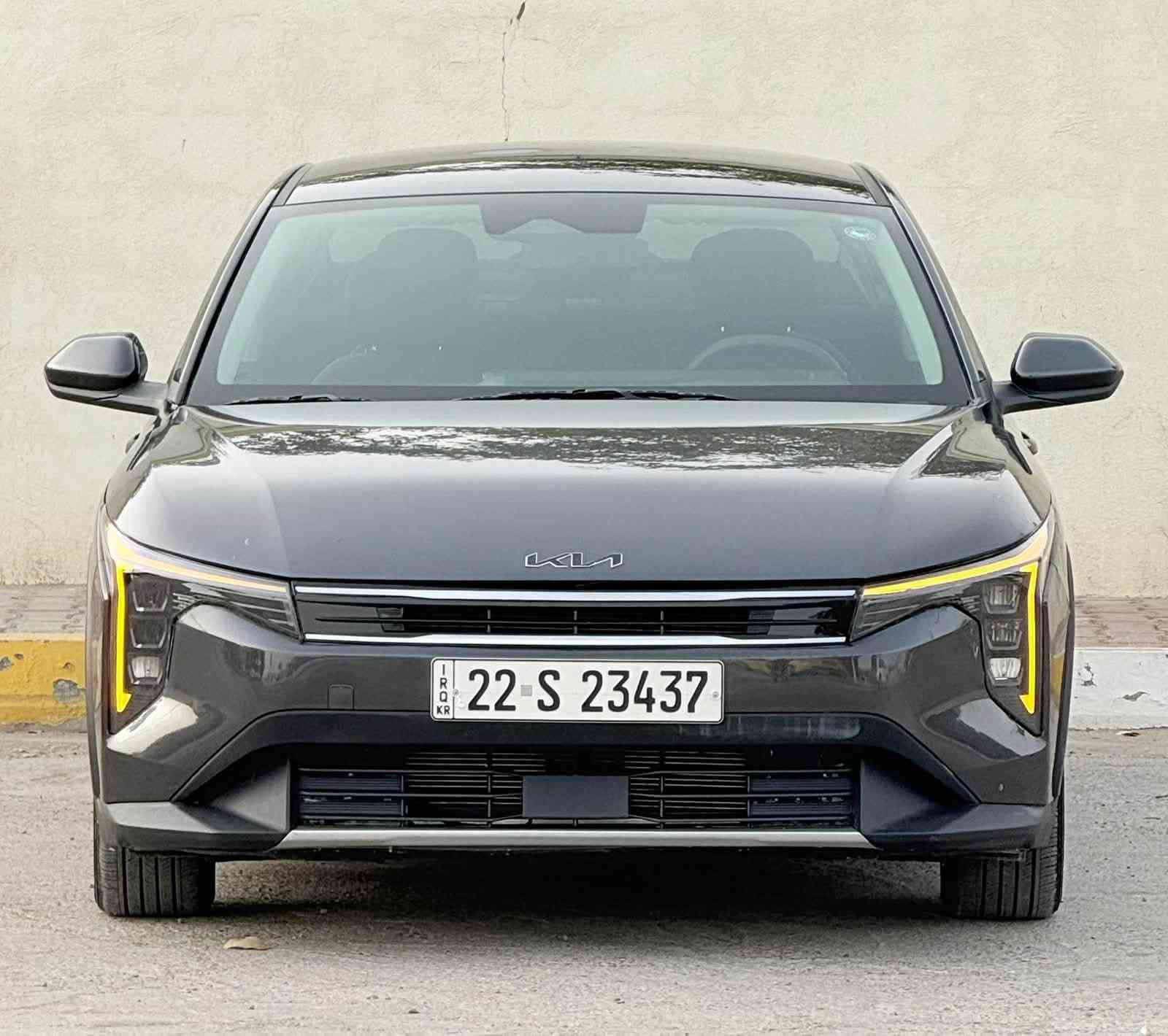 سلام عليكم k4  
2025 ورارد امريكي حادثهه جاملغ وبنيد سياره بصمه تشغيل عن بعد رادار امامي خلفي تحكمات ستيرن 
ماشيه 22
مكان حي اور سعر 165 
***********
