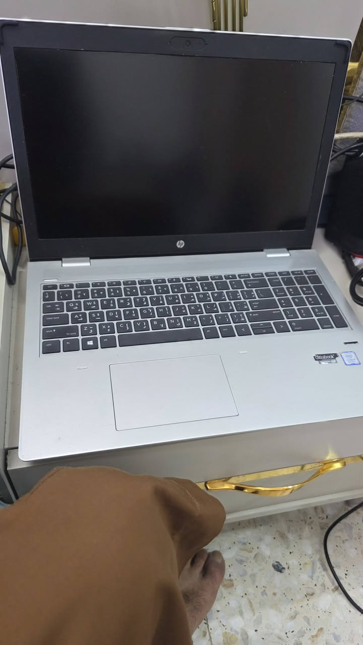 Hp broobok
للبيع جيل 8 حجم15،6
باقي التفاصيل بالصور


**إذا كنت صاحب هذا الإعلان وتريد حذفه لأي سبب، رجاءا أرسل رسالة إلى الدعم الفني**