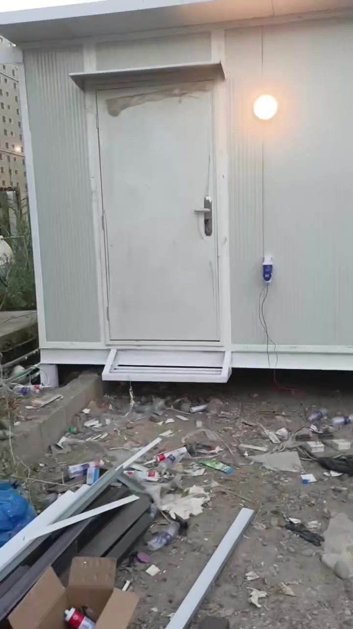 خدمية)
🌿🎪 تجهيز مزارع ترفيهية بكرفانات مريحة وعملية
🏢📦 تنفيذ مخازن، جملونات، ودور سكنية جاهزة بالكامل
🏛️📂 تجهيز دوائر الدولة والمشاريع المدنية بحلول سريعة ومتكاملة
🔥🧯 كرفانات ضد الحريق وعازلة للحرارة
👷‍♂️🔧 تنفيذ على يد كوادر فنية محترفة ومهندسين مختصين
✅📏 إشراف مباشر ودقيق لضمان أعلى درجات الجودة

📐 تصميم هندسي متخصص يساعدك على:
✔️ اختيار المواد الأفضل
✔️ ضمان مقاومة الظروف الجوية
✔️ تشطيب نهائي متقن
✔️ مطابقة المواصفات الخاصة بالمشروع

🛠️ سواء كنت تحتاج كرفان للسكن، العمل، أو الاستخدام المؤقت... إحنا نوفره لك بجودة تليق بتطلعاتك! العنوان بغداد اي ستفسار على رقم***********
