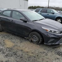 فورتي للبيع ماشية 36 وارد امريكي اكو حادث امريكا وحادث بل عراق موضح بل...