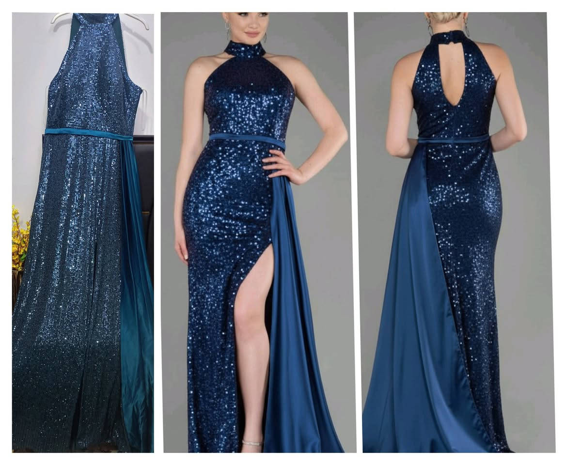 مرحبا بنات عندي فستان ابيض شيفون يفيد عقد او او سهرة حفلة قياس 40 نضيف جداً اريده ب 30 ألف
والثاني مثل ما مبين بالصوره تصوير حقيقي موجود بالصوره يلبس من 38 لل44 بيه سحاب وقيطان سعره 25 ألف 
ويوجد توصيل لجميع المحافظات


**إذا كنت صاحب هذا الإعلان وتريد حذفه لأي سبب، رجاءا أرسل رسالة إلى الدعم الفني**