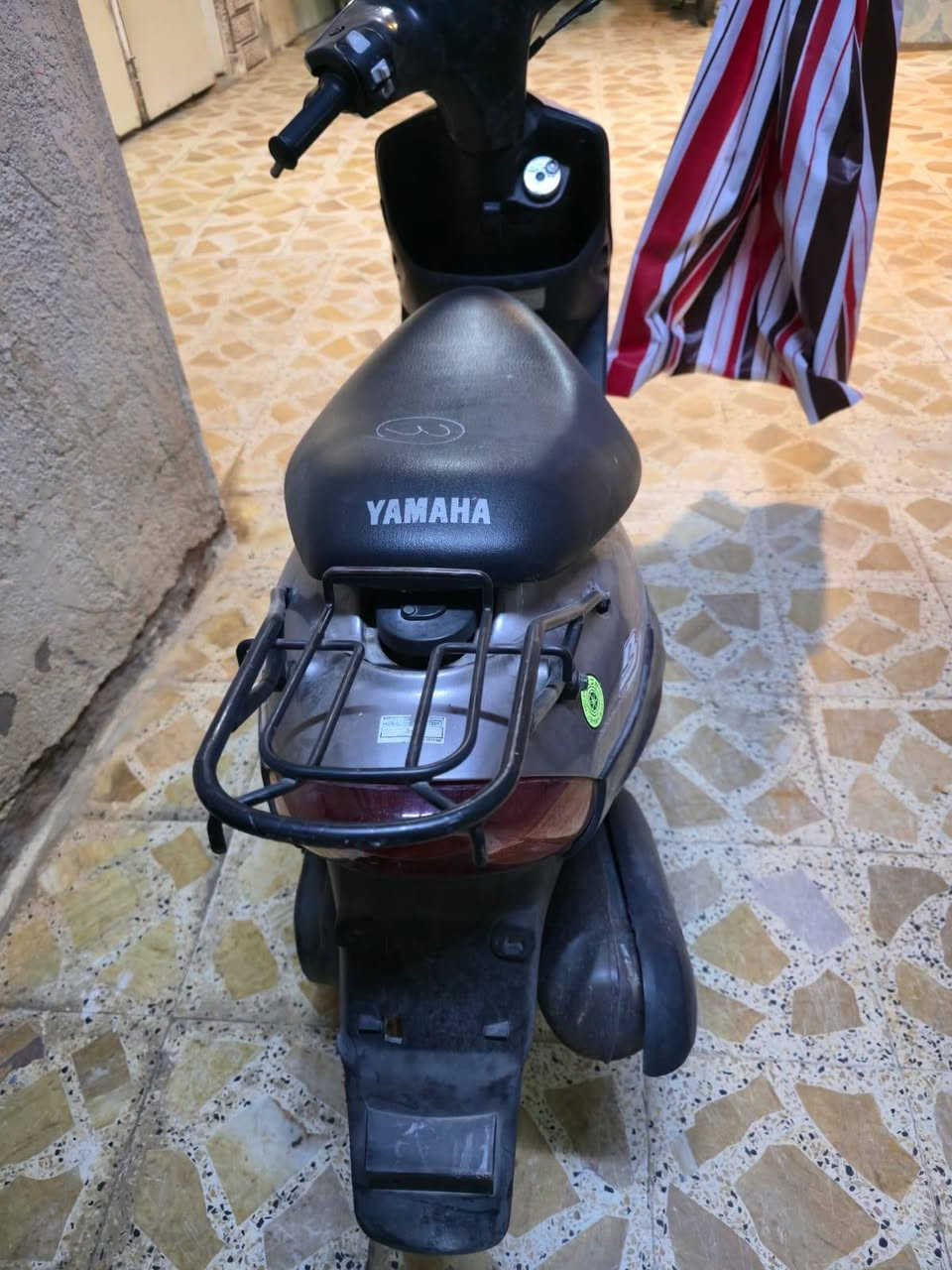 للبيع جديده ما ماشيه مامفتوح بيهه برغي ميسان الماجديه صارلهه ٤ اشهر من طالع من الوكيل مال طالب مدرسه
*********** ب ٦٥٠
