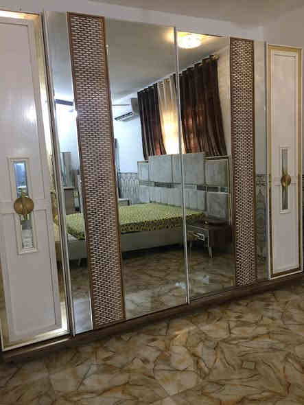 غرفه تركي مودرن التركي الاصلي ٩قطع  شخط مابيه للبيع الاستفسار خاص او ***********
