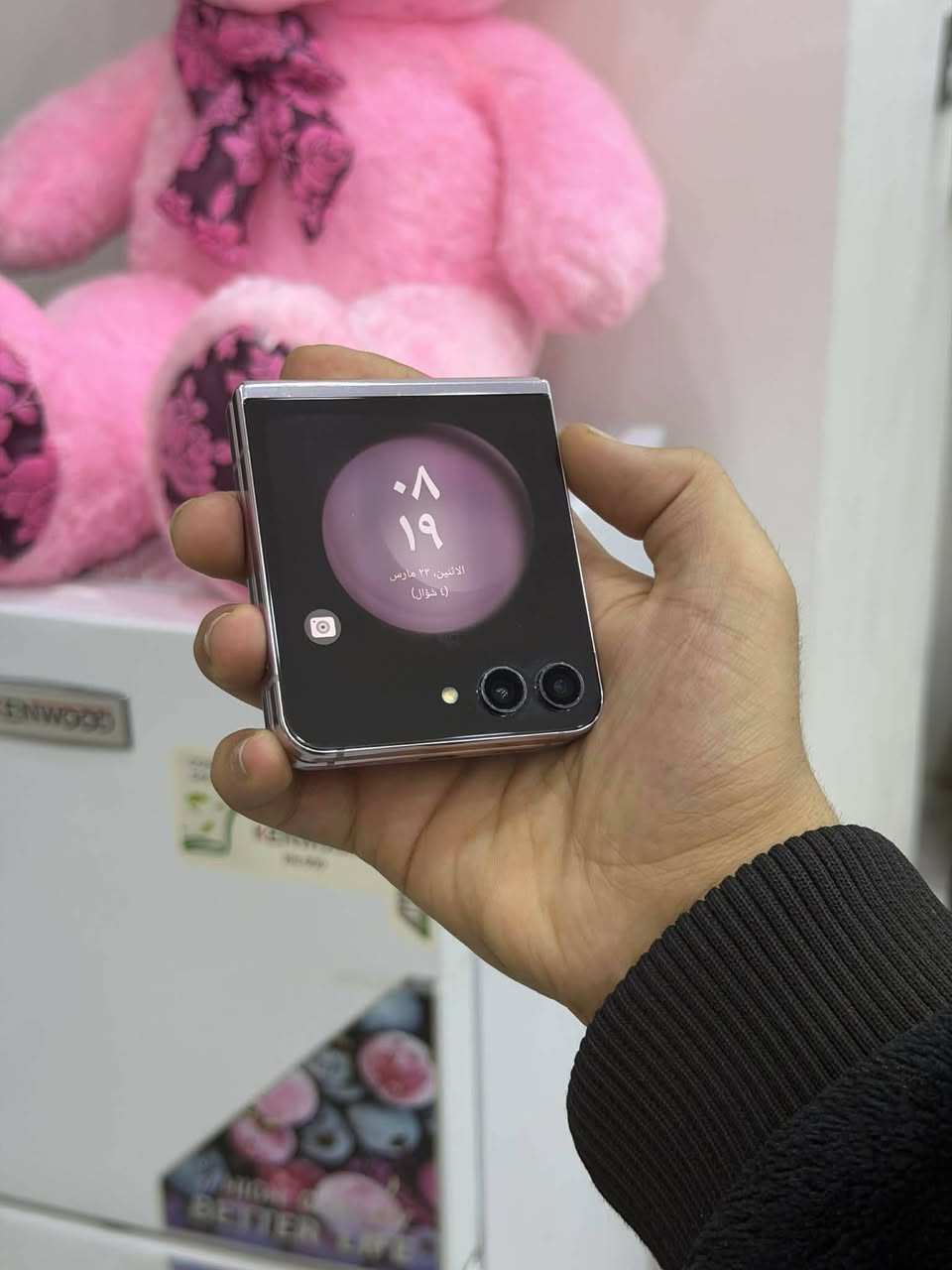 سامسونك زت فلب 5 فايف قابل لل طوي نضافته 100 شرق اوسط مكاني بغداد 256 رام 24 شخط مابي 3 شاشات ينفتح سعر 440 الف خاص شراي *********** واتساب
