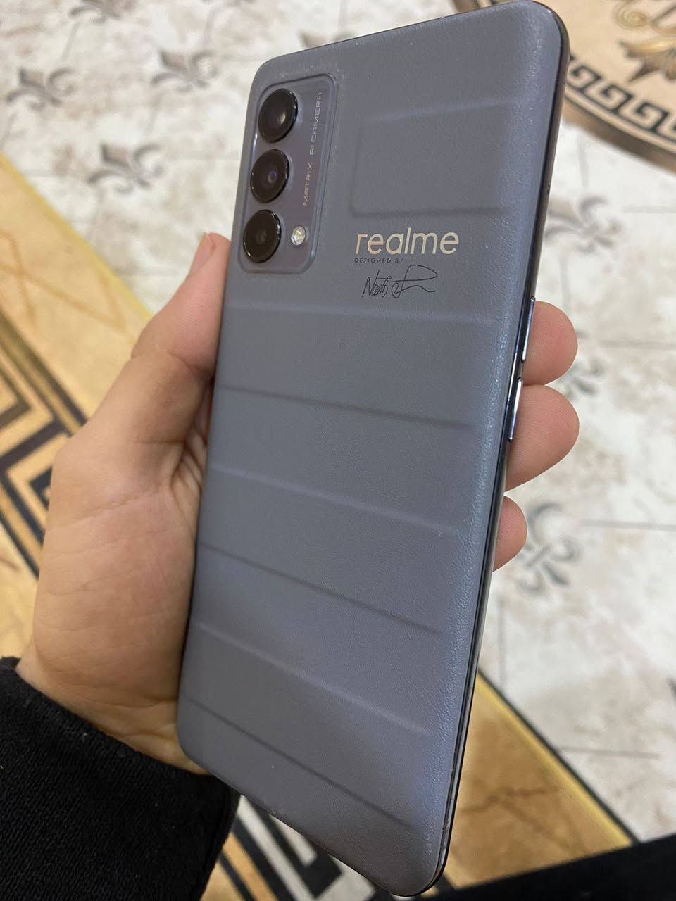 السلام عليكم
موبايل Realme GT Master Edition
فقط للبيع

الموبايل نضيف ( مامفتوح )

 ابرز مميزاته

تردد 120 هيرتز

16 جيجا رام

ذاكرة 256

دبل سيم كارت

بس لزكة الشاشة مو الشاشة الاصلية  اللزكة مكسورة تتبدل ب 3 الاف

السعر وباقي التفاصيل ع خاص 

 ( *********** )
