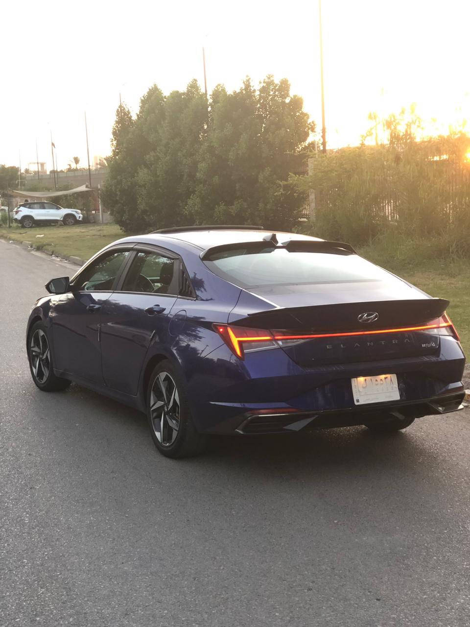 سلام عليكم
النترا هايبرد للبيع       ماشيه35 mi                           ***********.                سعر 154 وبيها مجال 
المديل 2023 فول مواصفات لمتد كراسي خزن جنطه ذكيه اشاره ترحيب لد داخلي تدفئه تبريد كراسي وفتحه وشحن وايرليس وباقي المواصفات المعروفه 
رقم بغداد السياره حلوه مشاء الله 
حادثها قبق جنطه فقط بدون ايرباك وبيها بارد ب جاملغ الامامي بسيط ما مصلح علا وضعه 
مكان السياره بغداد اليرموك
