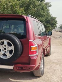 باجيرو  خليجي 2002  ب اسمي رقم دولي مكينه 3000 المرغوب 7 راكب 3قطع تبر...