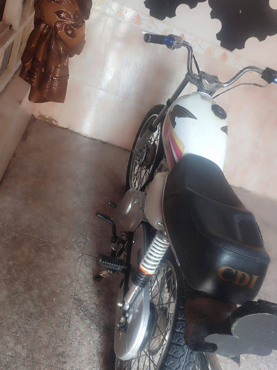 سلام عليكم دراجه لبيع مديل 20 نامه شلامجه تعمير 23 مكينه نامه سعر  900 ؤبيه مجال قليل ؤاثه رقمي ‏‪***********‬‏
