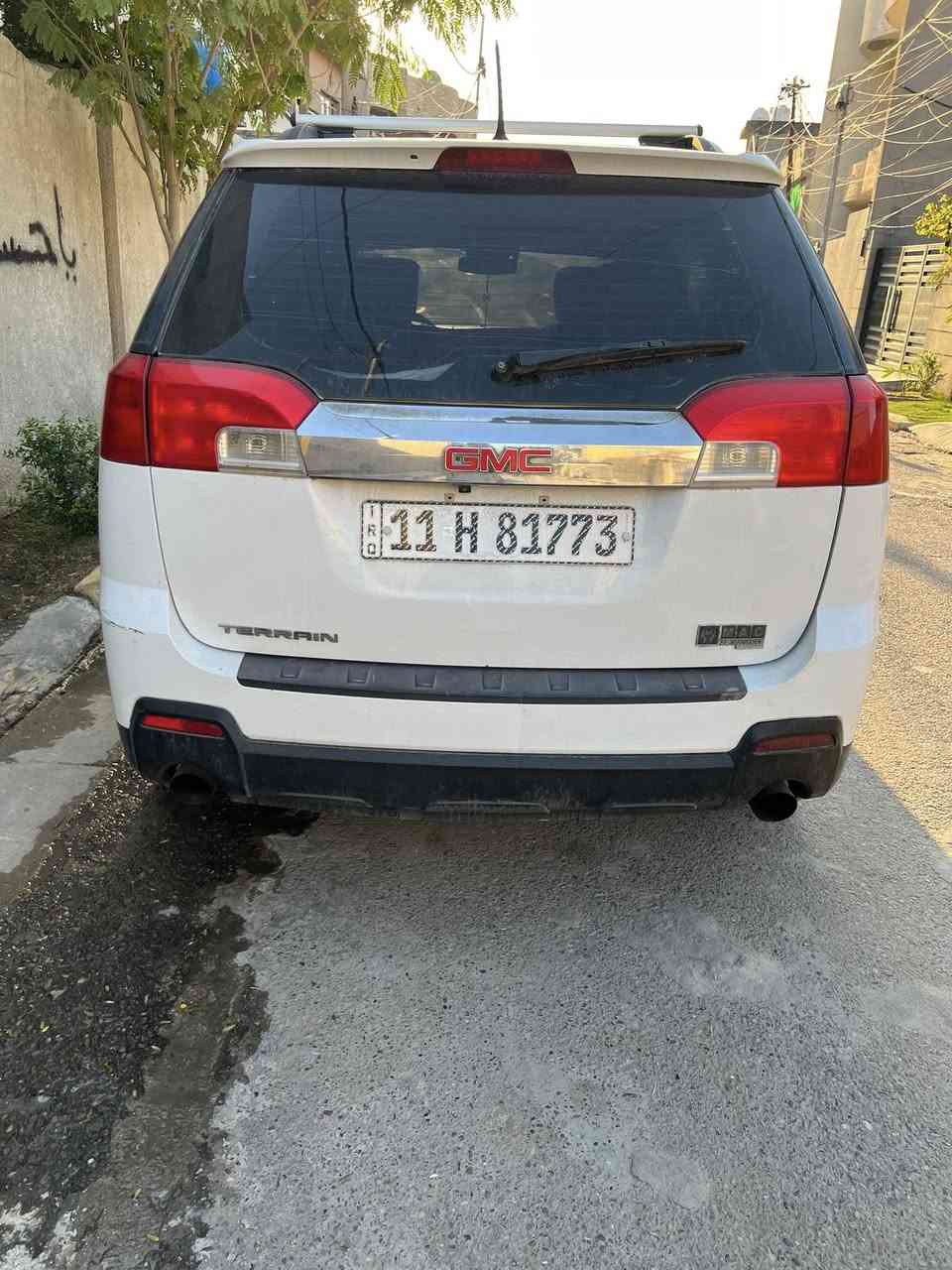 سلام عليكم سياره جمسي تران موديل ٢٠١٣رقم بغداد السعر ١٤٠وبيه مجال *********** محرك ٦
