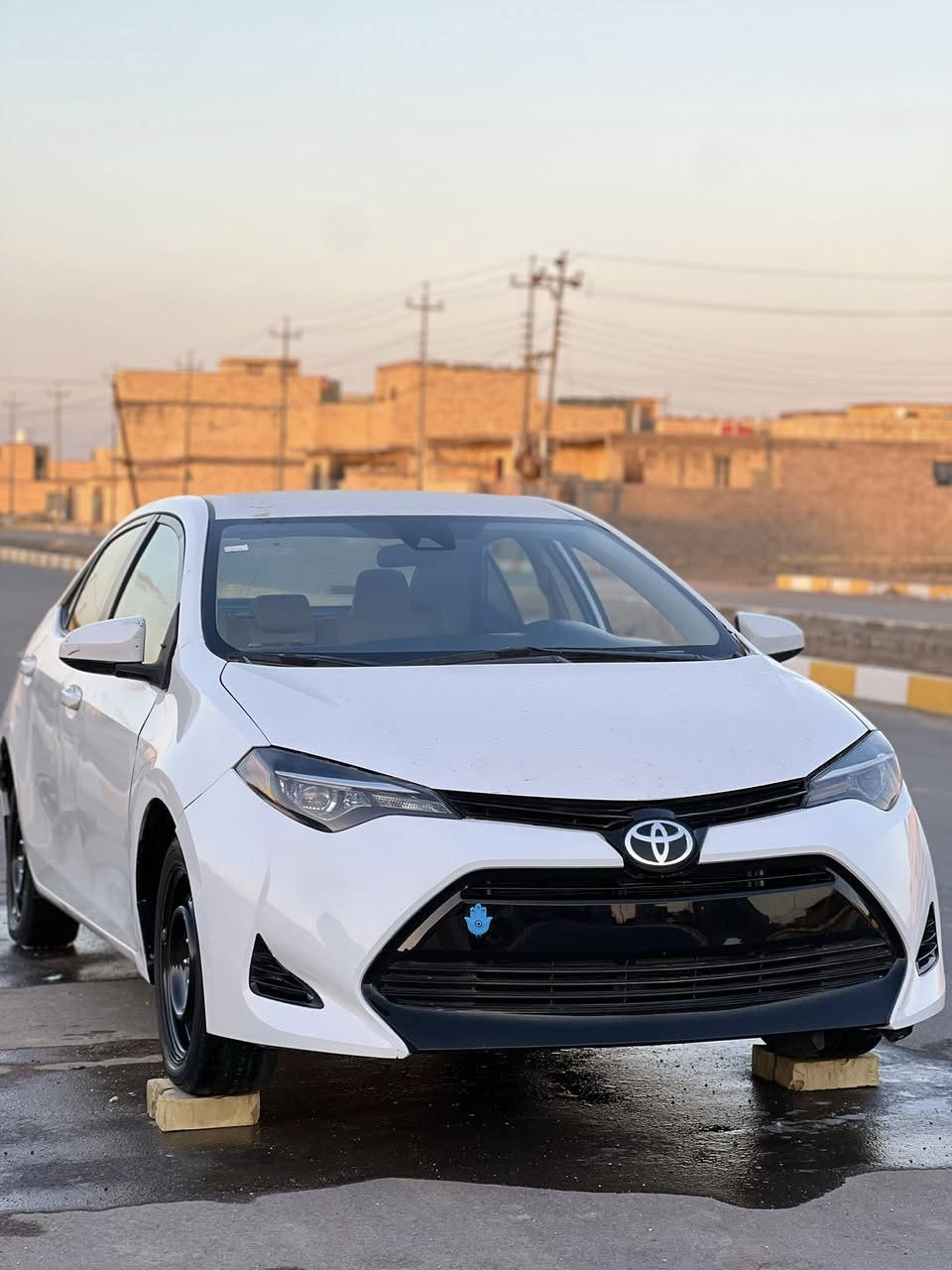 السلام عليكم 
كورلا امريكي صناعه ياباني اصل 
موديل 2017 مكينه 1800 
ضرر امريكا تبديل جاملغات امامي وبنيد ماشيه 147 الف سياره جاهزه آخر حبايه 
مكان الناصريه تواصل وستفسار 
*********** السعر 125 وبيها مجال
