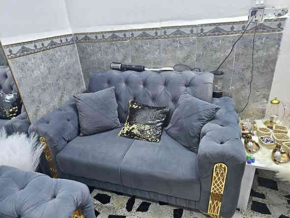 السلام عليكم  تخم للبيع 
موضح بل صورة وفيديو
بعدة جديد  السعر ٤٠٠ وبي مجال بسيط 
الامين الثانية  الرئاسة مجمع ال ٤٠٠ 
الرقم ‏‪‏‪***********‬‏
