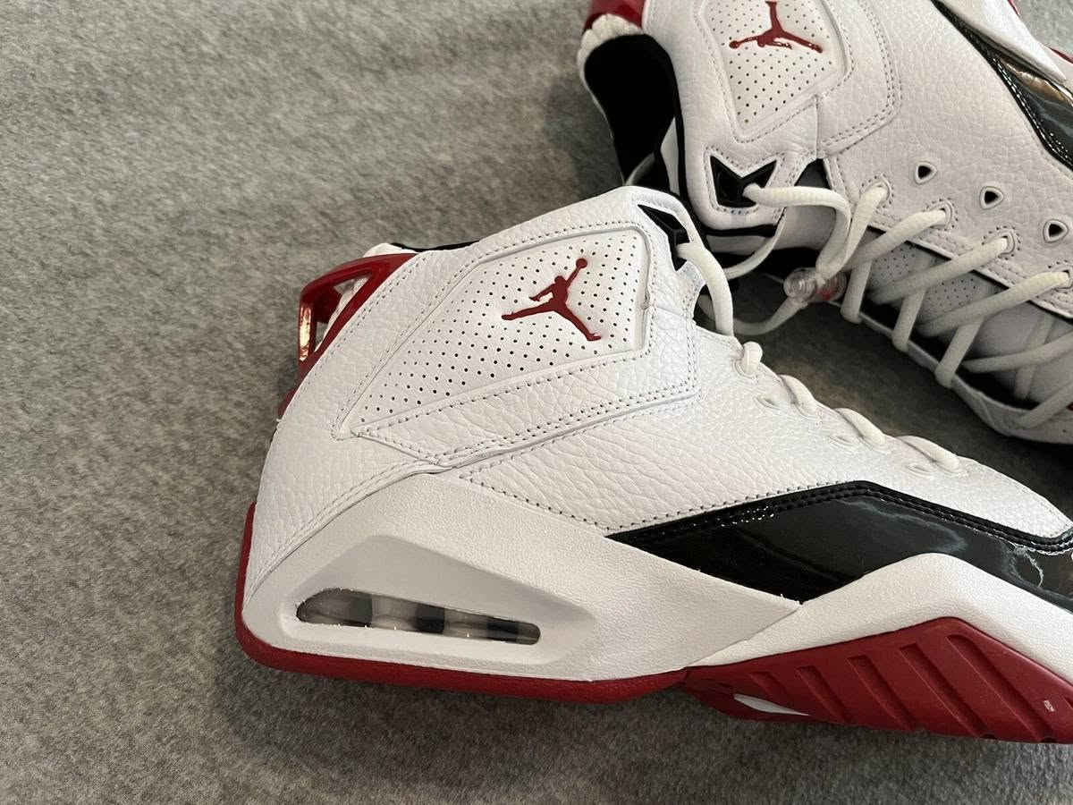 🔥 FOR SALE – Jordan B'Loyal Shoes 🔥
👟 Model: Jordan B'Loyal
📏 Size: US 7
🎨 Color: White / Black / Red
✅ Condition: Brand New (No Box)
💰 Price: 150,000 IQD
📞 WhatsApp: ***********
📩 Serious buyers only. Contact on WhatsApp.
