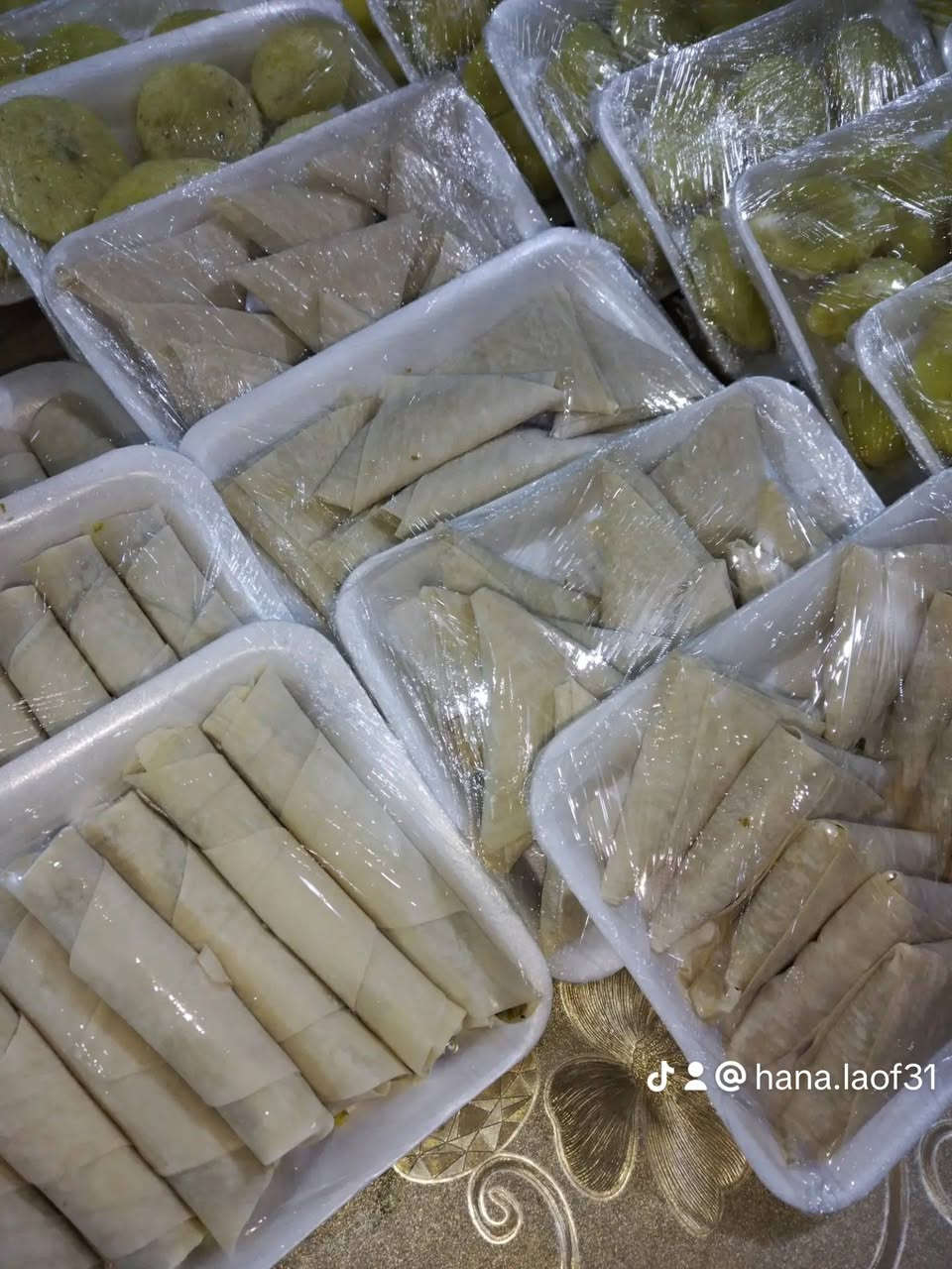 🥳عرض 50 الف
 مع كيكه هدية العرض 🍰😌

🍕بيتزا لحم 25 قطعه 
🥐فطائر جبن او لحم 25 قطعه 
🧆كبة تمن قلي 25 قطعه
🧆كبة مرق 25 قطعه 
🫔سمبوسه لحم 25 قطعه
🌯بورك لحم 25 قطعه
🍔همبرگر 16 قطعه
توصيل لباب البيت 🚕
الحجز قبل يوم او يومين 💌
الحجز يرجى مراسلتي على الخاص


**إذا كنت صاحب هذا الإعلان وتريد حذفه لأي سبب، رجاءا أرسل رسالة إلى الدعم الفني**