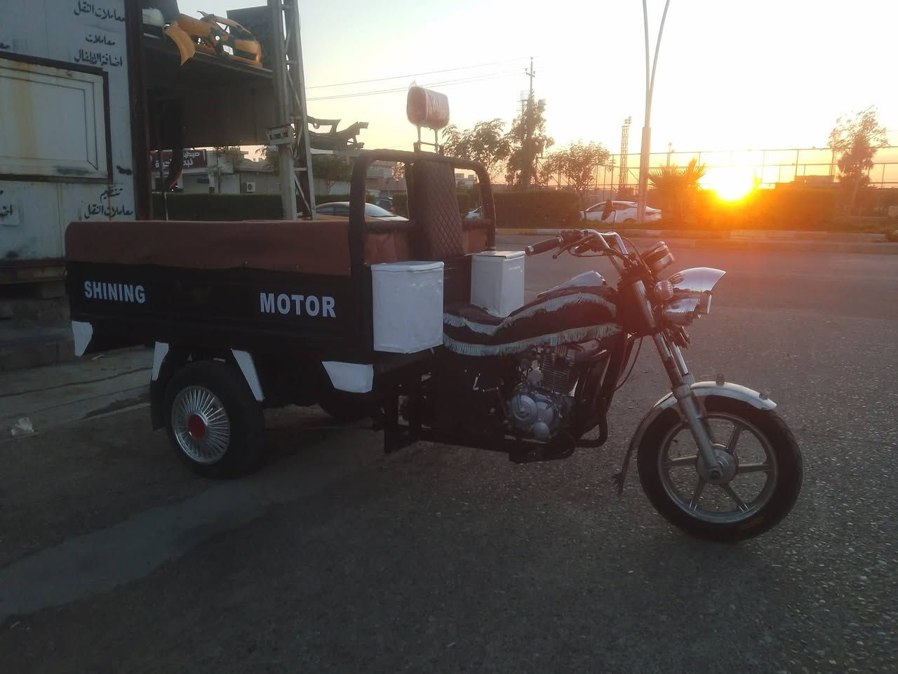 سلام عليكم ستوته للبيع اي عيب ما بيه كهربائيات شغاله ركبه شرط محرك شرط موديل 2020 السعر مليون و 75وبي مجال بسيط عنواني كركوك وهذا رقمي ***********
